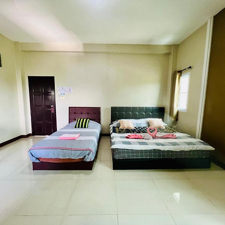 Preme Apartment @Maejo Ban pa Lan  المظهر الخارجي الصورة
