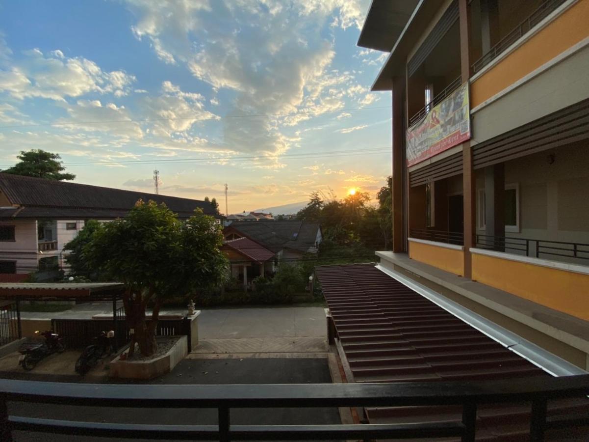 Preme Apartment @Maejo Ban pa Lan  المظهر الخارجي الصورة