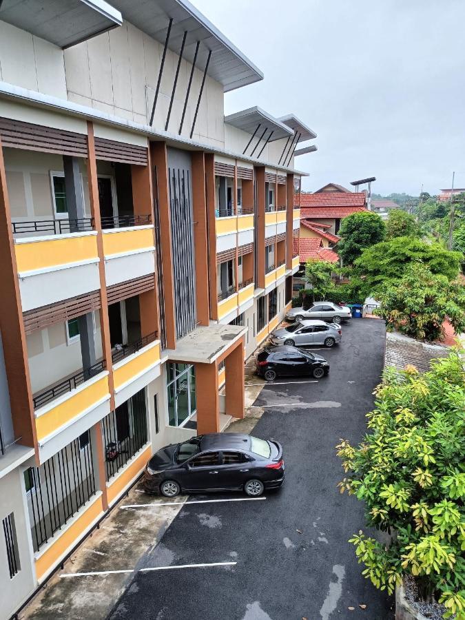 Preme Apartment @Maejo Ban pa Lan  المظهر الخارجي الصورة